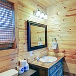 Water’s Edge Resort cabin