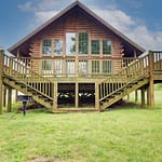 Water’s Edge Resort cabin