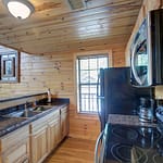 Water’s Edge Resort cabin