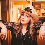 Sunny Sweeney with Kyle Hutton - Real Life Real Music