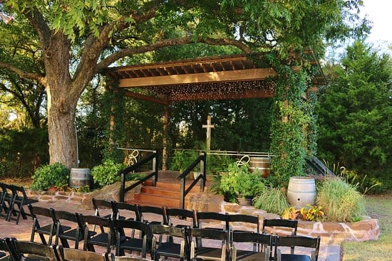 Bernhardt Winery weddings