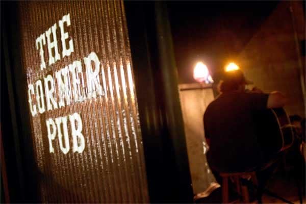 The Corner Pub live