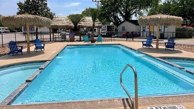 Lake Conroe RV Campground pool