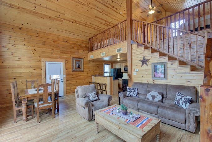 Water’s Edge Resort cabin