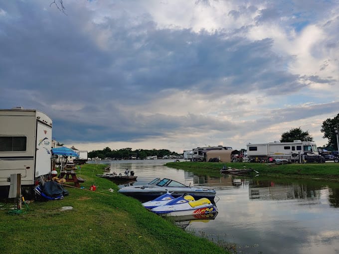 Venice on the Lake activity cove