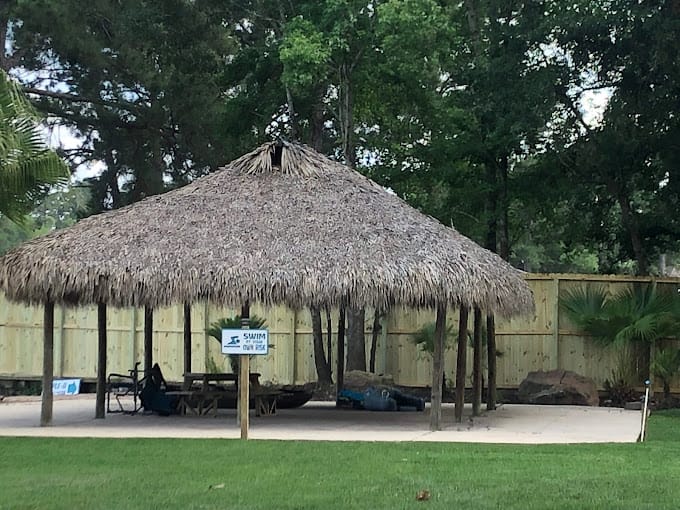 Triple-B RV Park cabana