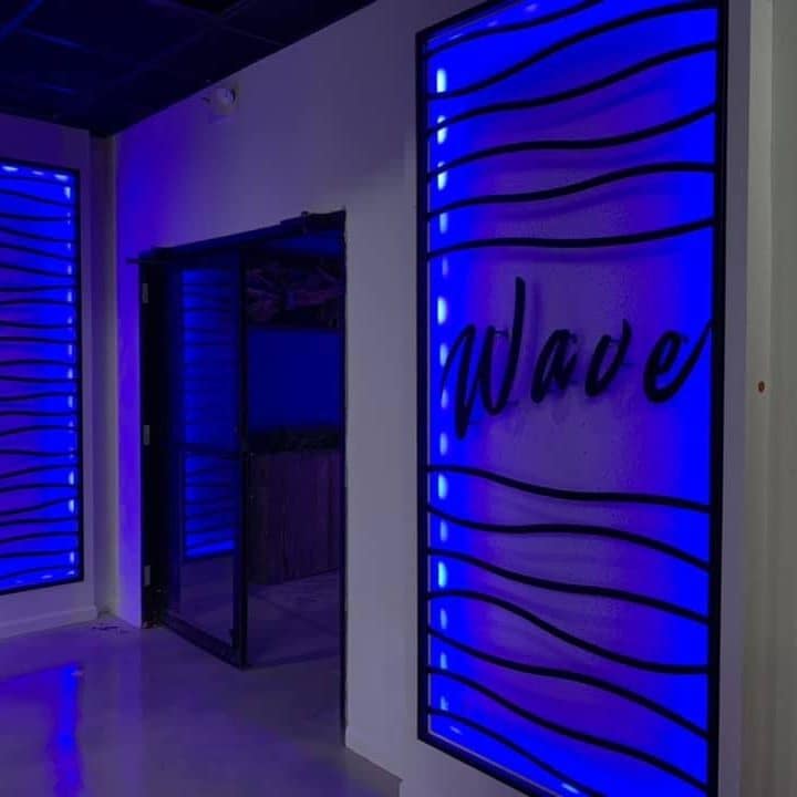 Wave on Lake Conroe entrance