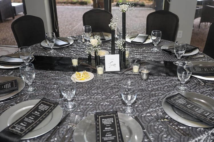 Walden's Lakeview Dining table
