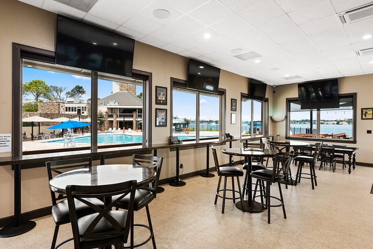 Breakwater Grille views