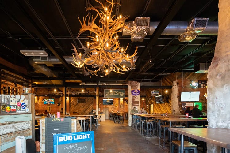 Pacific Yard House entry