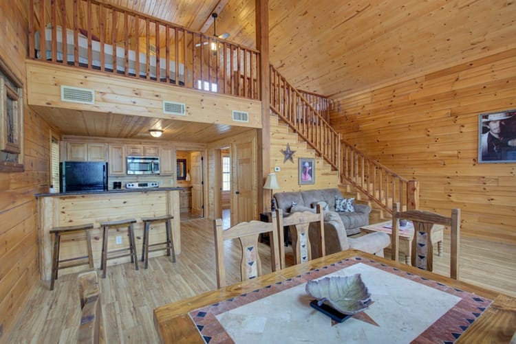 Water’s Edge Resort cabin