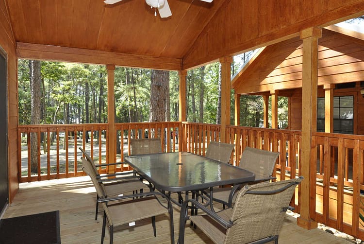 Stow-A-Way Marina & RV Park cabin