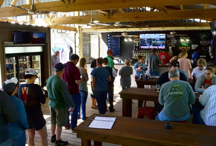 B52 Brewing Company outdoor beers drinking