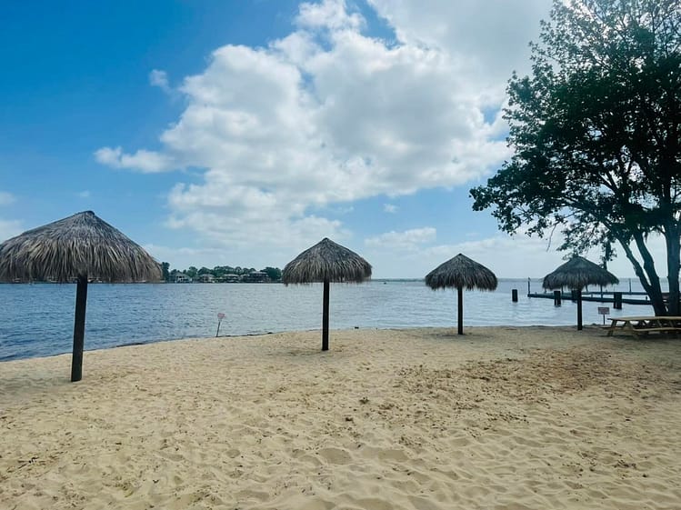 Conroe Lake House beach