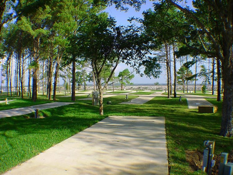 Sunset Shores RV Park pads