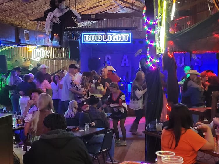 Cactus Lounge weekend