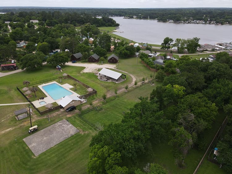 Water’s Edge on Lake Conroe RV Resort aerial of complex