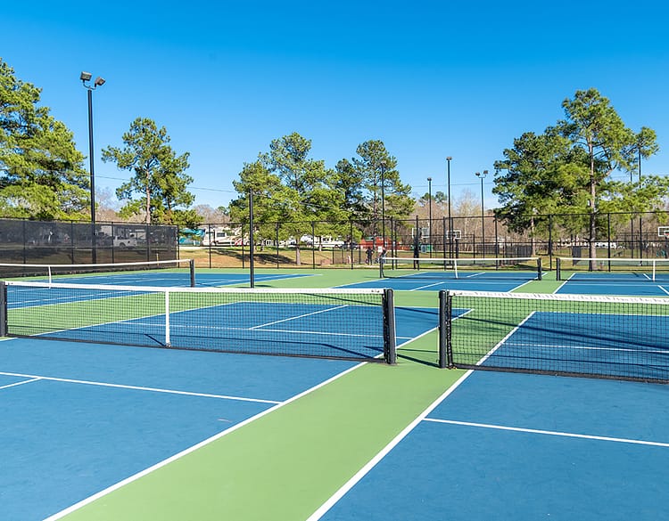 Lake Conroe RV & Camping Resort tennis courts