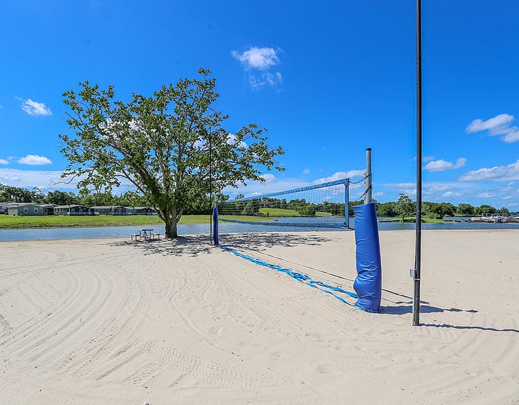 Lake Conroe RV & Camping Resort volleyball