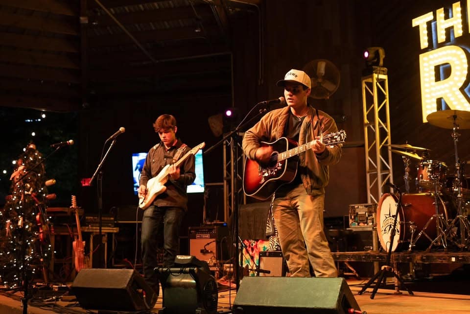 Magnolia Brothers