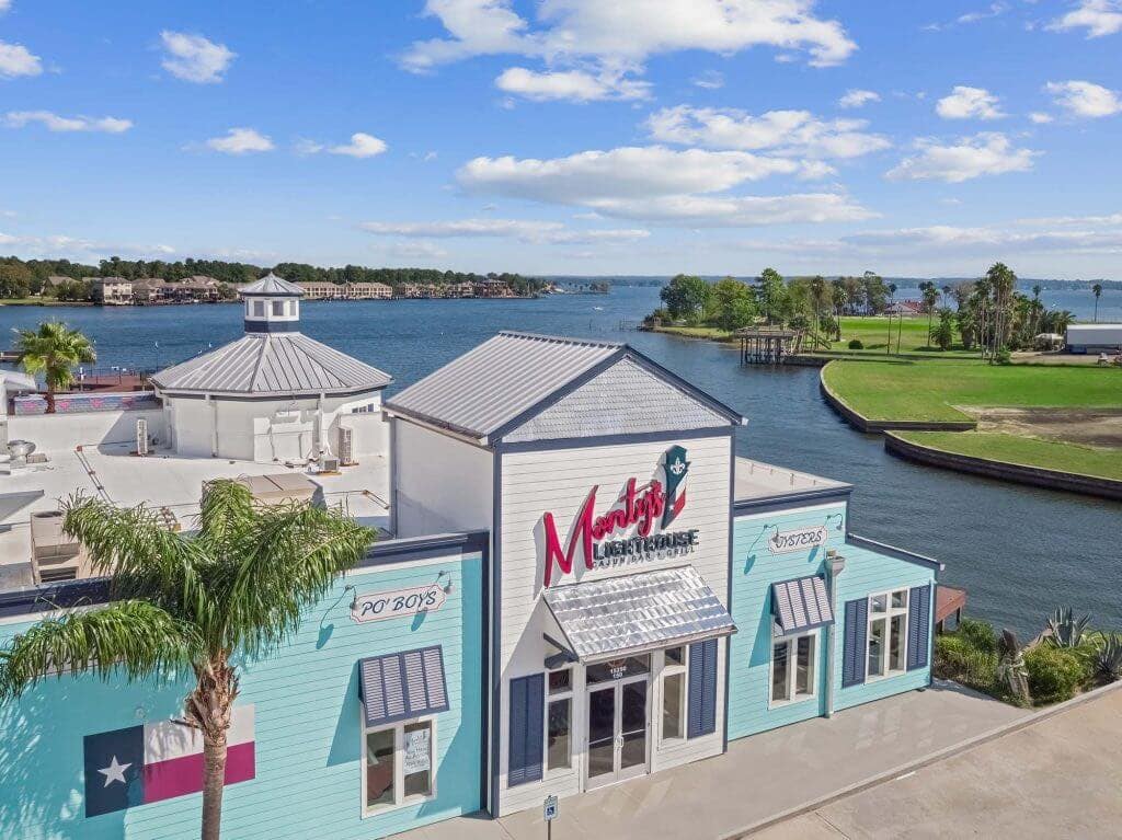 Best of Lake Conroe Restaurants at Monty's Lighthouse