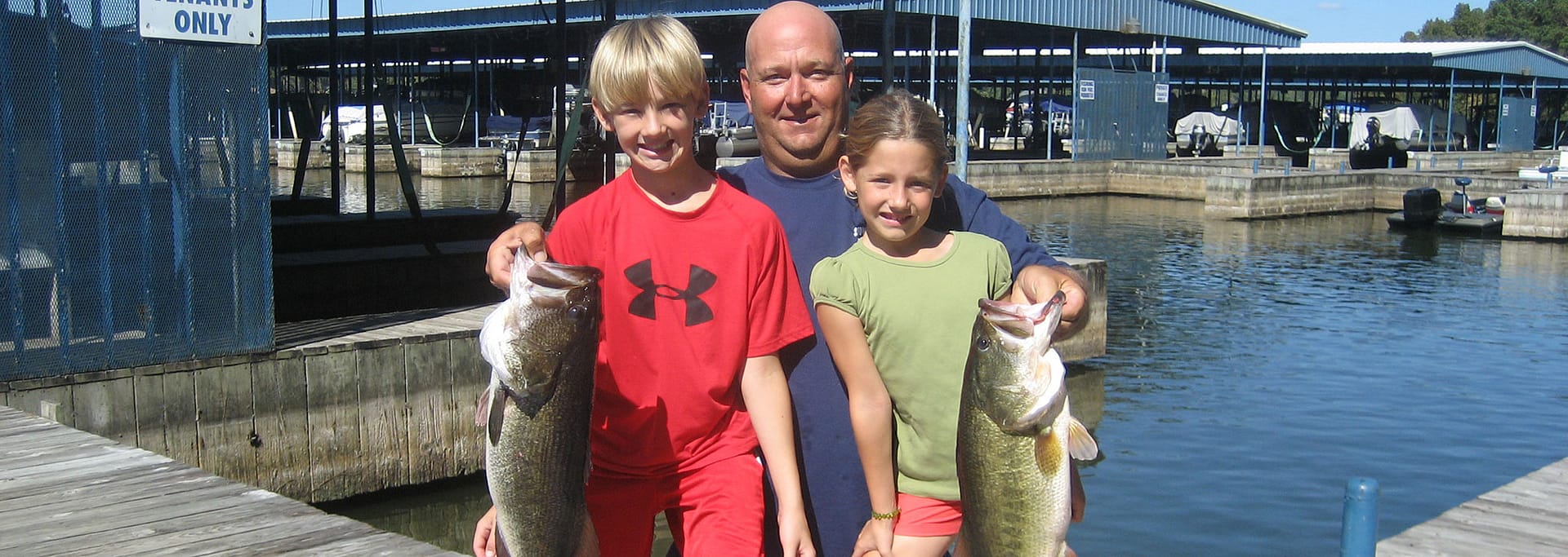 Stow-A-Way Marina & RV Park