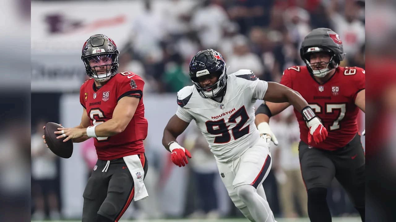 The Houston Texans start the season 2-0 losing a close one to Tampa Bay 20-10 in Prime Time