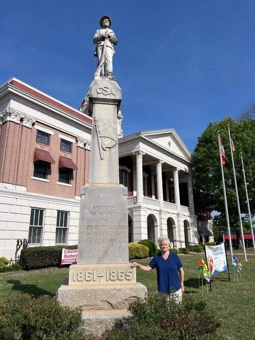 Stubbs Chapter Member Finds Confederate Statue on the                               Courthouse Grounds in Searcy, Arkansas