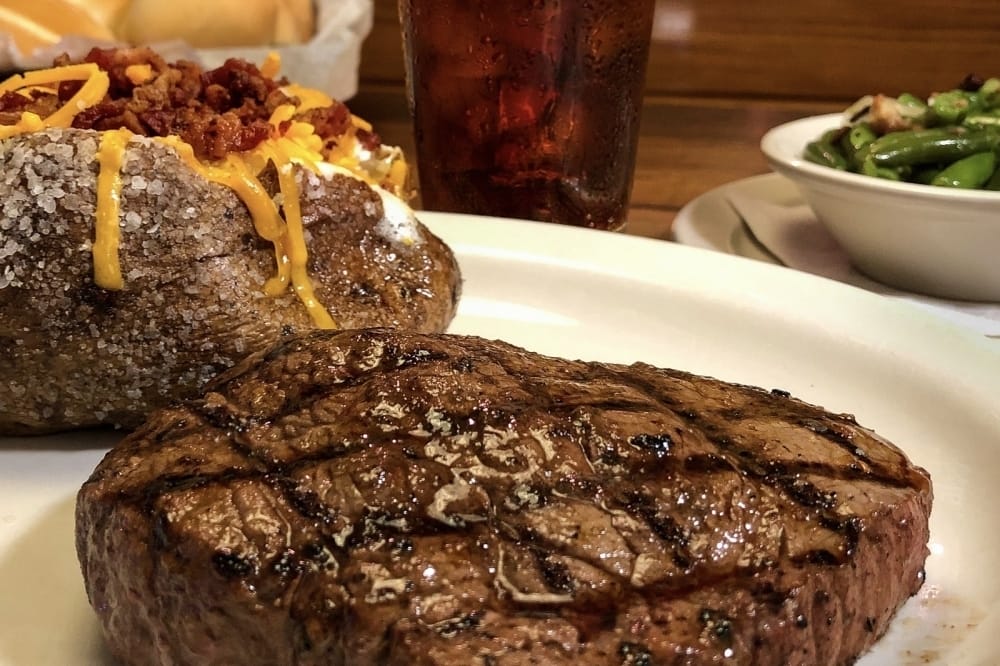 Texas Roadhouse has plans to open its new location in Cypress on June 1. (Courtesy Texas Roadhouse)