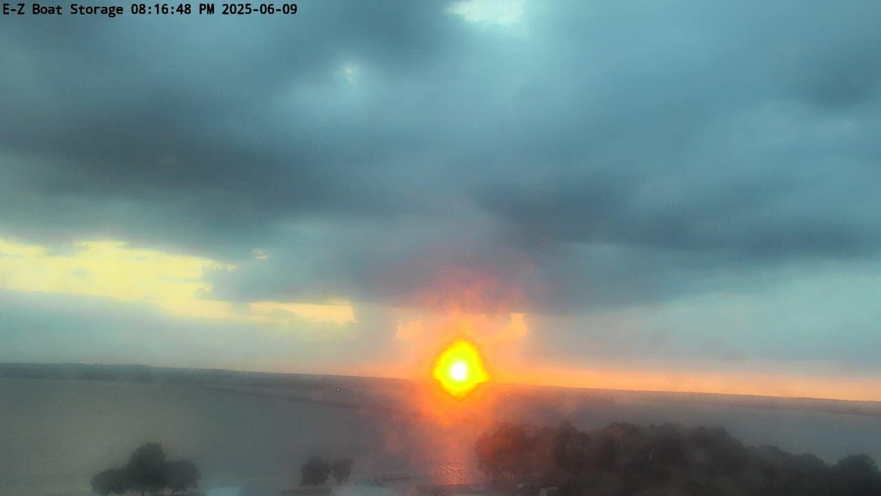 25-06-09_20-16-48-94.jpg Lake Conroe sunset photo