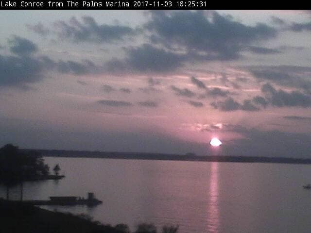 17-11-03_18-25-31-90.jpg Lake Conroe sunset photo