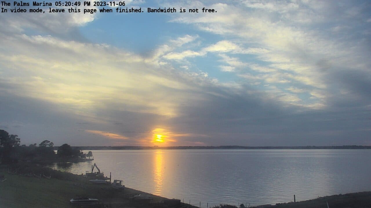 23-11-06_17-20-49-24.jpg Lake Conroe sunset photo