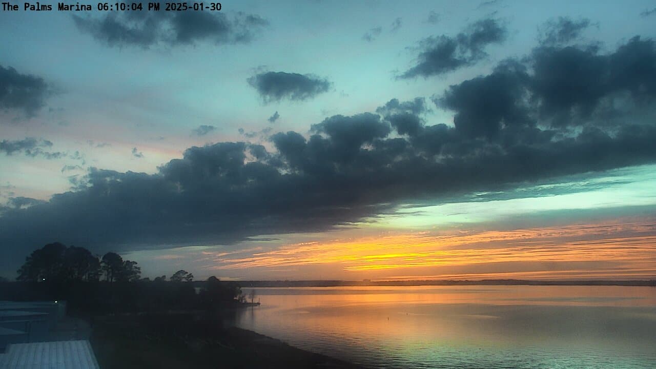 25-01-30_18-10-04-25.jpg Lake Conroe sunset photo