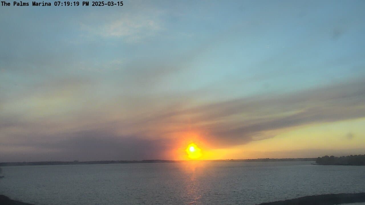25-03-15_19-19-19-86.jpg Lake Conroe sunset photo