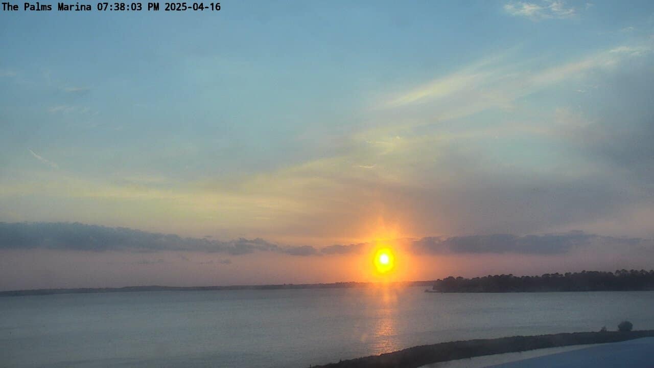 25-04-16_19-38-03-93.jpg Lake Conroe sunset photo