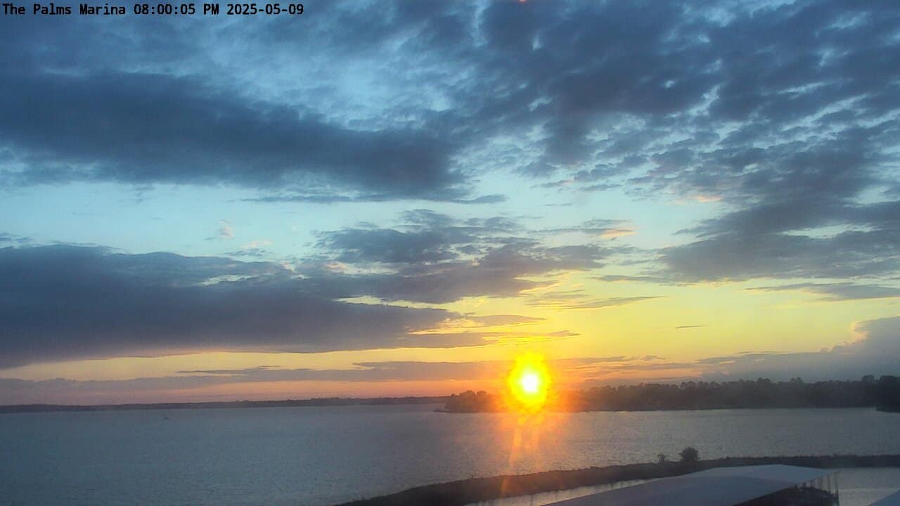 25-05-09_20-00-05-13.jpg Lake Conroe sunset photo