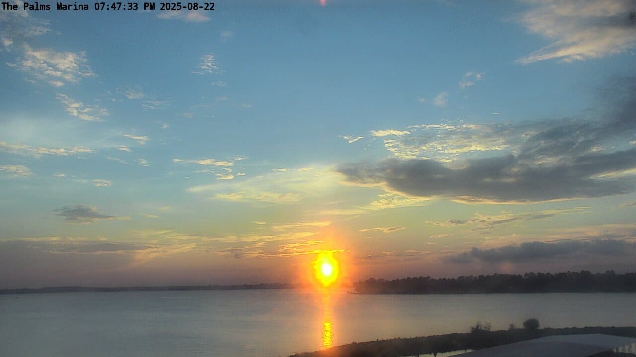 25-08-22_19-47-33-78.jpg Lake Conroe sunset photo