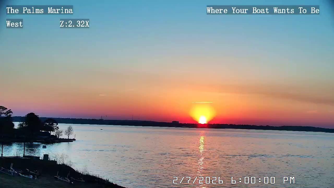 26-02-07-18-00-00 Lake Conroe sunset photo