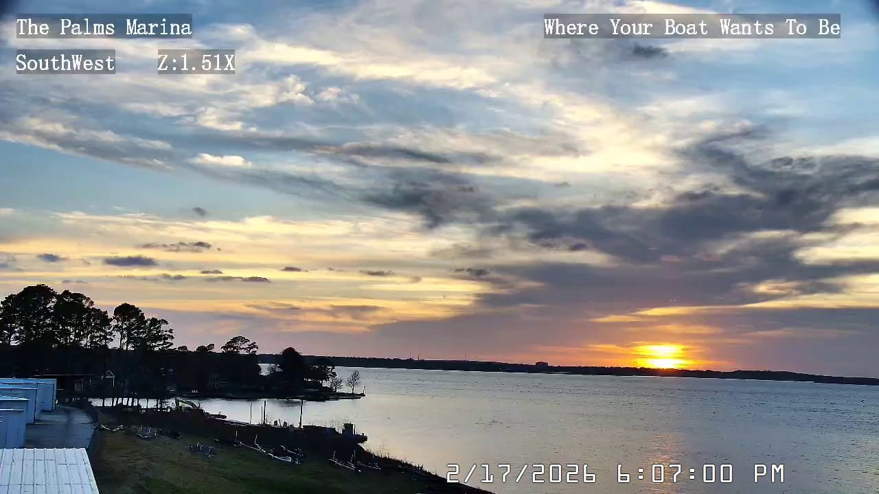 26-02-17-18-07-00 Lake Conroe sunset photo