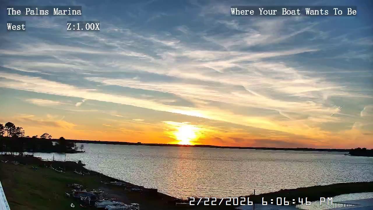 26-02-22-18-06-46 Lake Conroe sunset photo