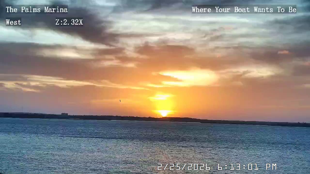 26-02-25-18-13-01 Lake Conroe sunset photo