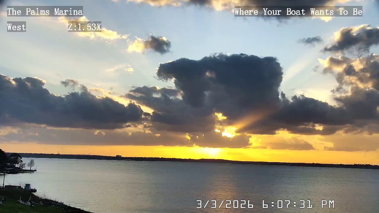 26-03-03-18-07-31 Lake Conroe sunset photo