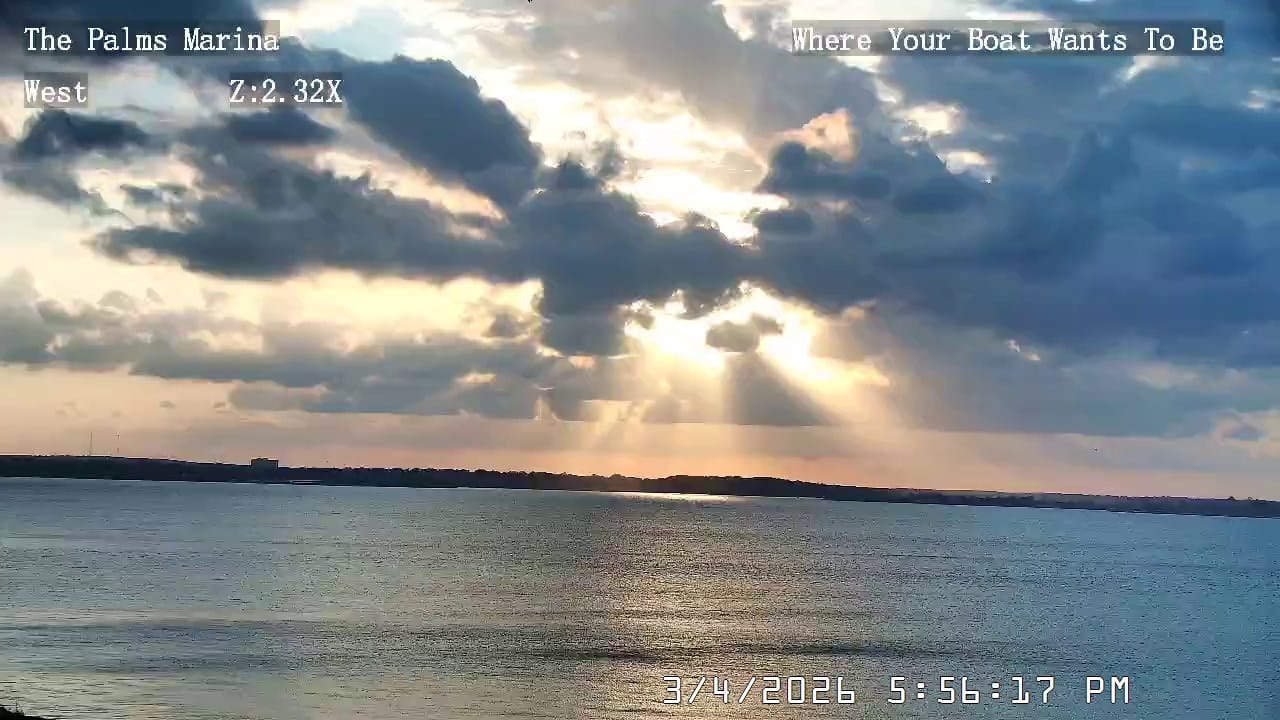 26-03-04-17-56-17 Lake Conroe sunset photo